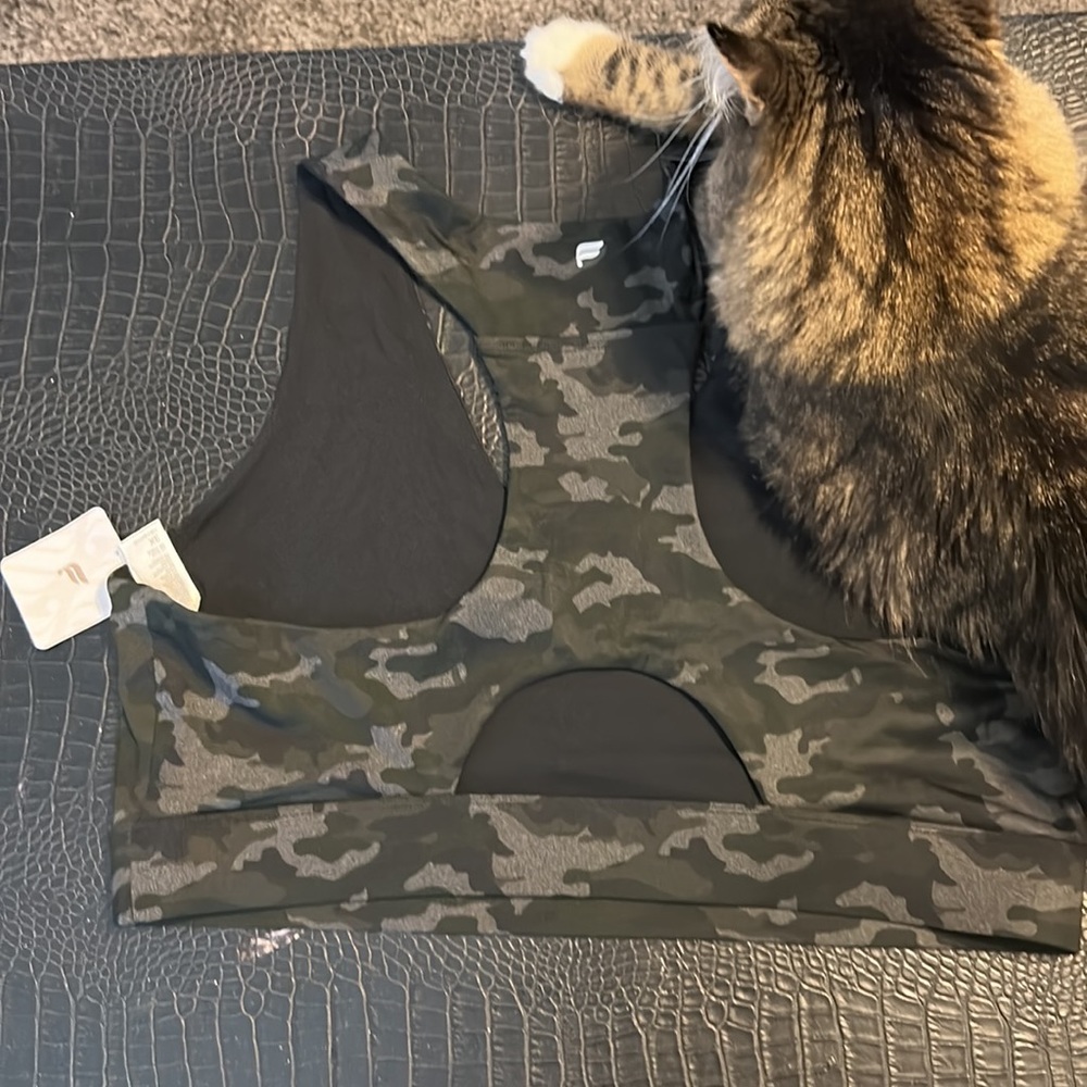 Fabletics Sports Bra - Picture 2 of 4